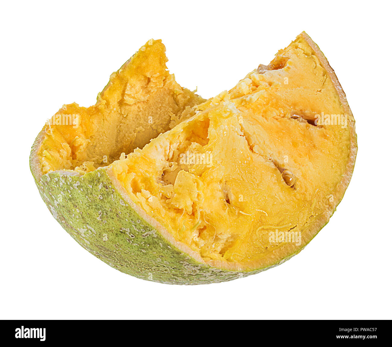 Bael Früchte oder Holz Apfel Obst (Aegle marmelos) auf weißem Hintergrund Stockfoto