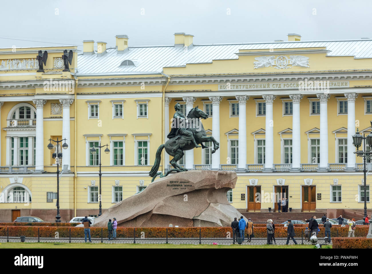 Sankt Petersburg, Russland - 24. OKTOBER 2015: Denkmal der russische Zar Peter der Große, Der Bronzene Reiter bekannt Stockfoto