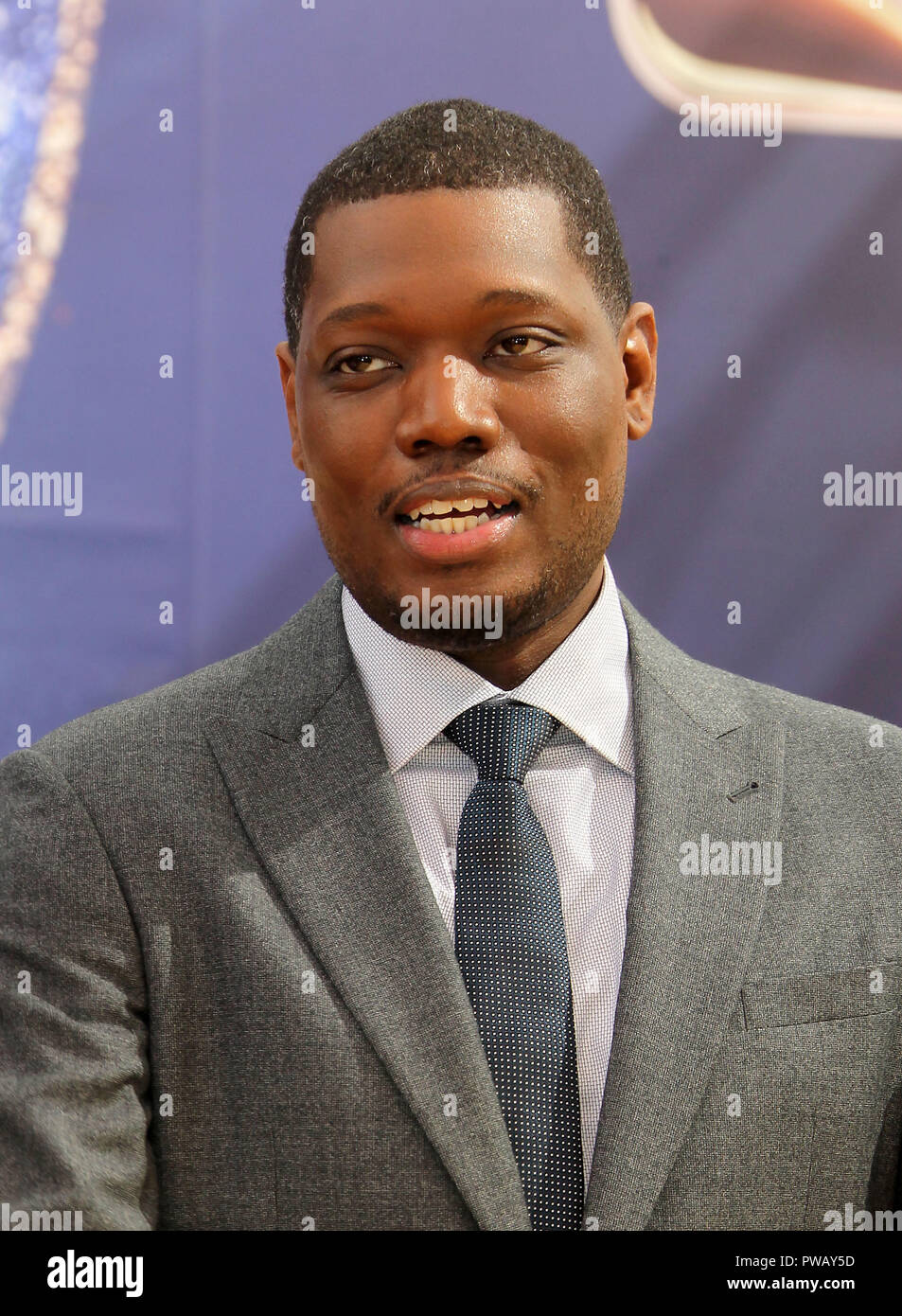 2018 Emmy Teppich Rollout & Medien Tag gehalten, die in den Microsoft Theater in Los Angeles, Kalifornien. Mit: Michael Che Wo: Los Angeles, Kalifornien, Vereinigte Staaten, wenn: 13 Sep 2018 Credit: Adriana Barraza/WENN.com M. Stockfoto