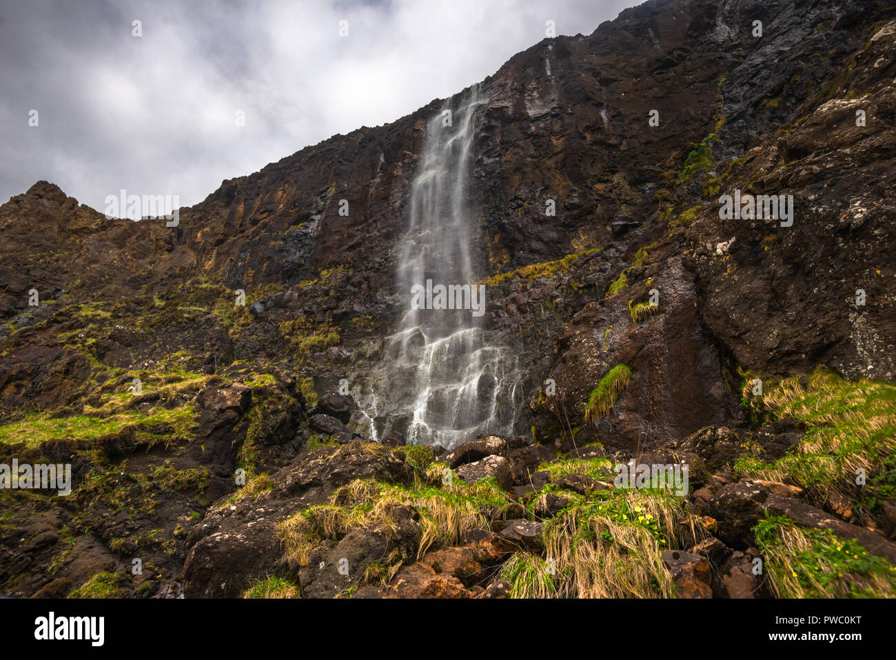 Eng am Wasserfall, Talisker Bay, Sile von Skye, Innere Hebriden Schottland, Großbritannien Stockfoto