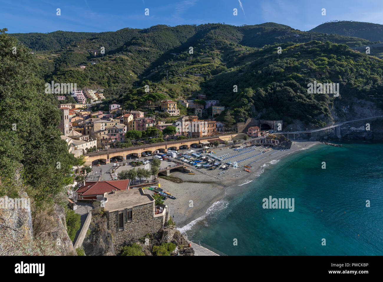 Im historischen Zentrum von Monterosso al Mare, am Morgen Licht beleuchtet, Cinque Terre, Ligurien, Italien Stockfoto
