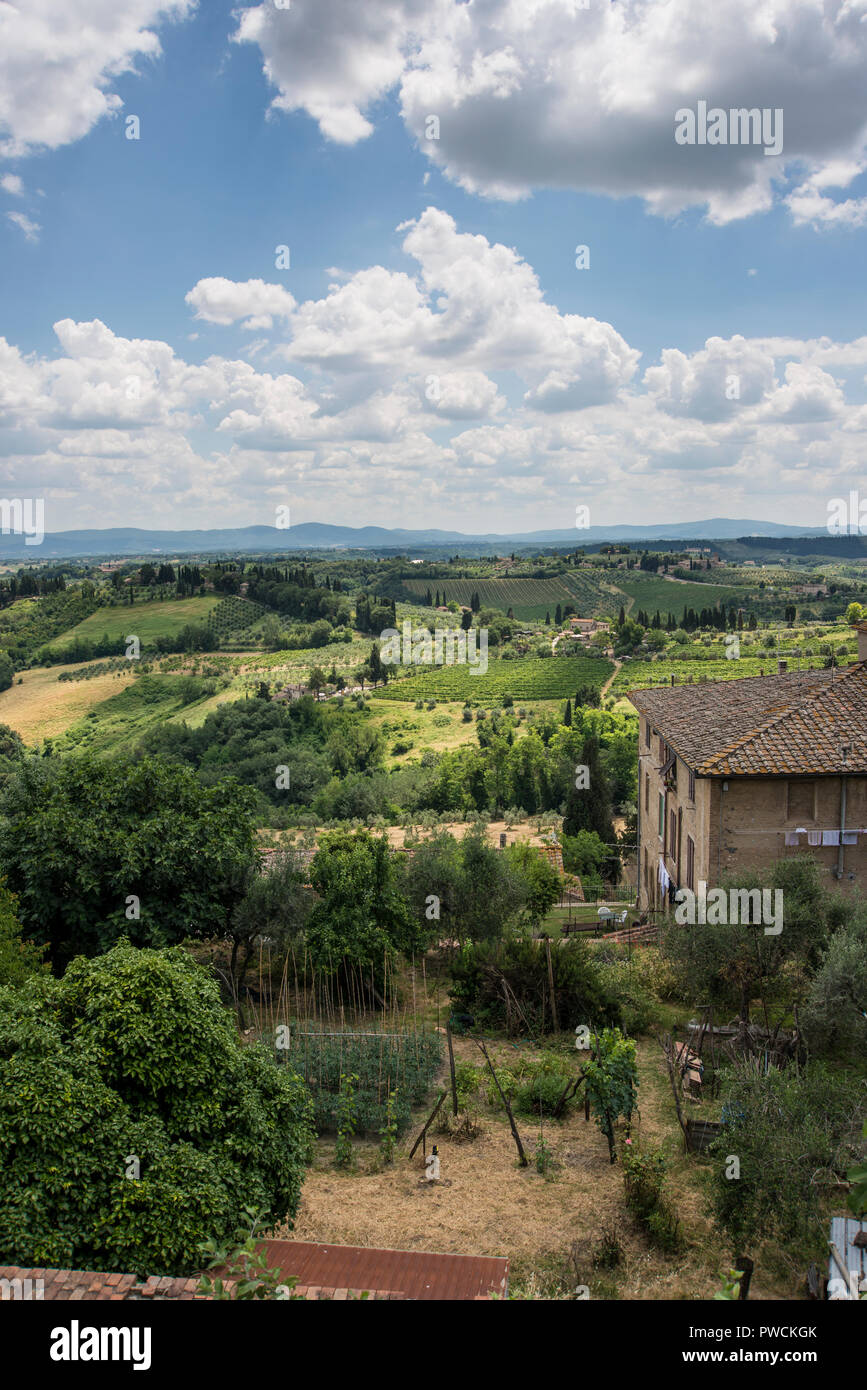 Umgebung der Hügel von San Gimignano, Toskana, Italien Stockfoto