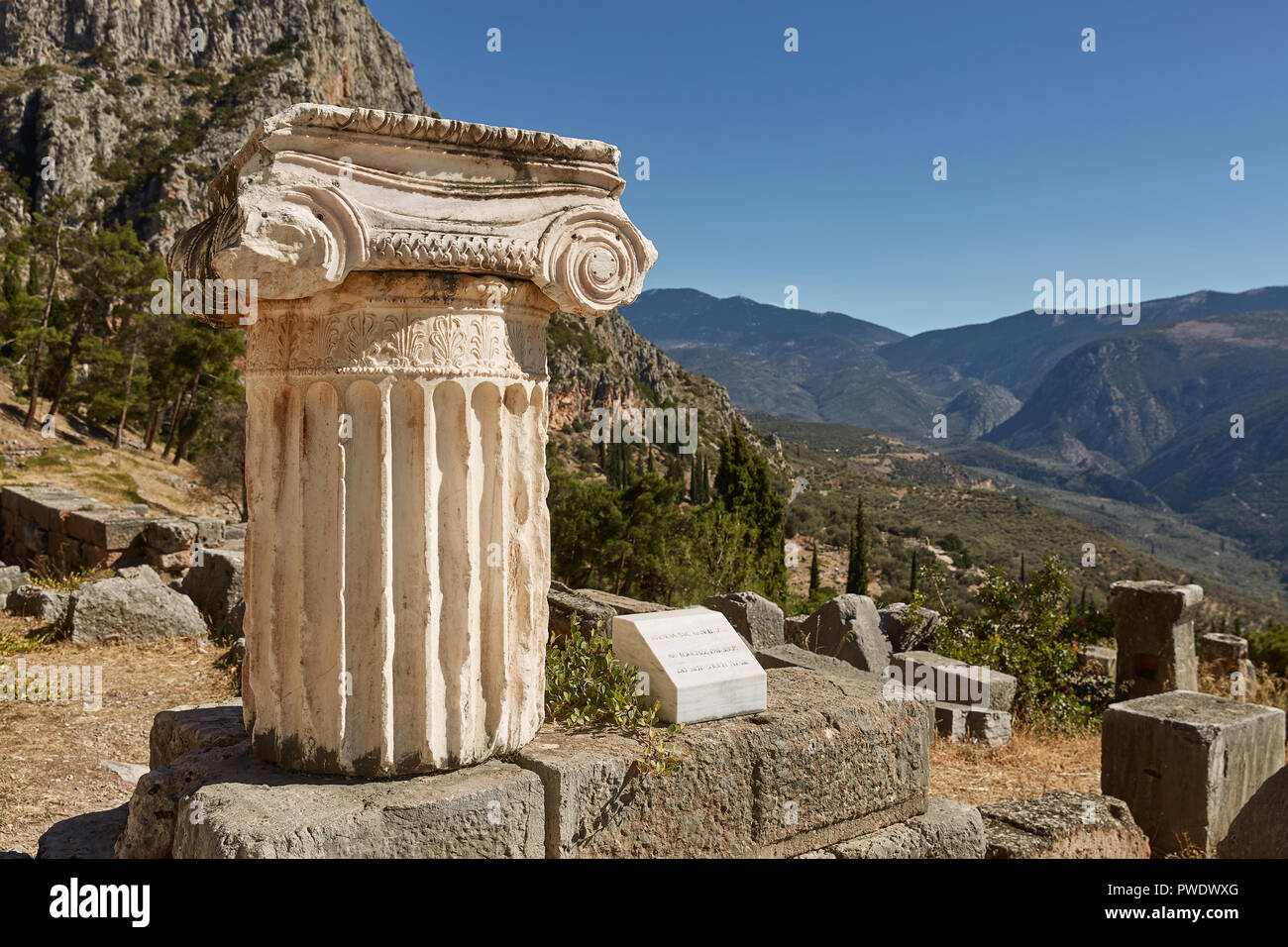 Die antike griechische Spalte in Delphi, Griechenland Stockfoto