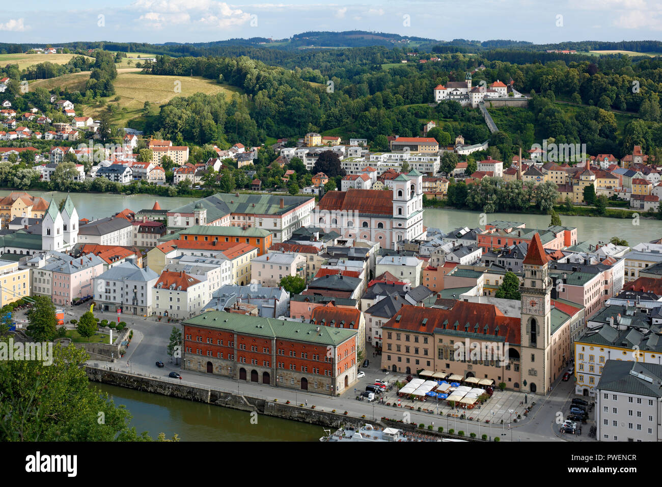 D-Passau, Donau, Inn, Ilz, Panoramaaussicht mit Inn und Donau, Altstadt ...