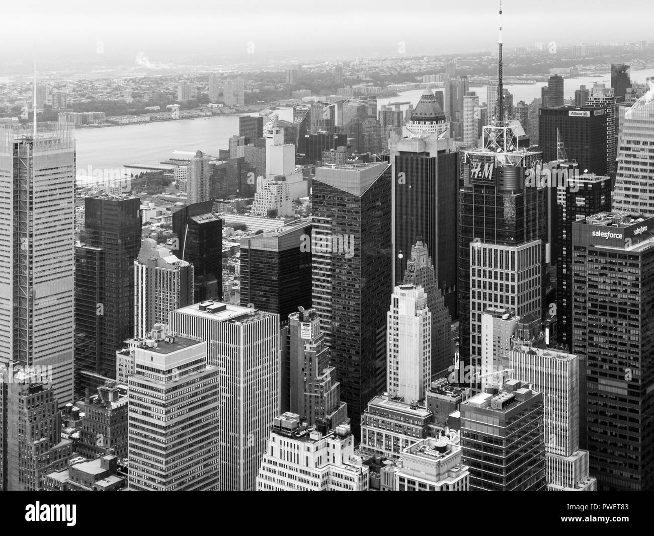 Luftaufnahme von Manhattan Wolkenkratzer vom Empire State Building Stockfoto