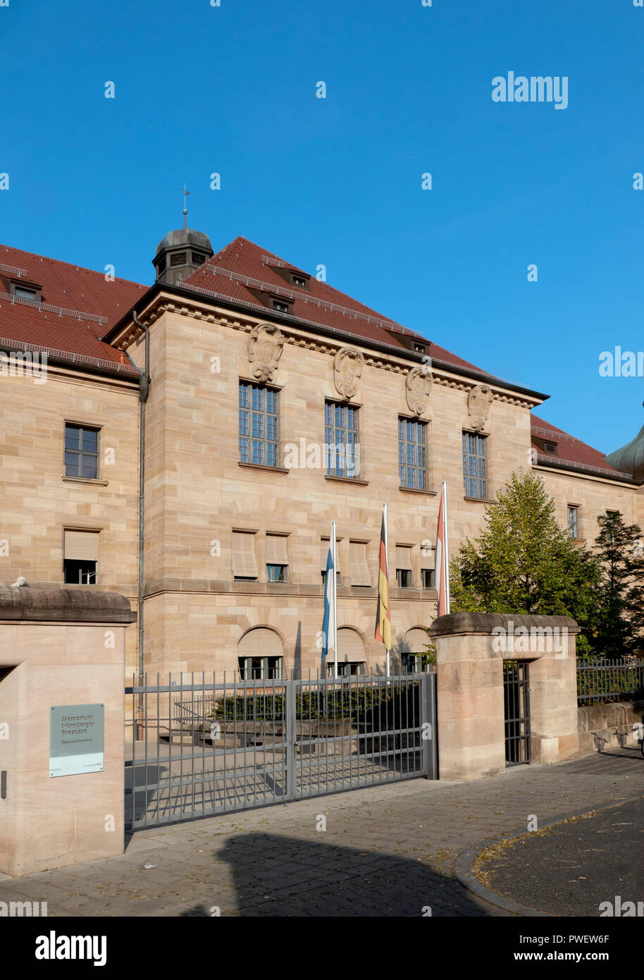 Gerichtssaal 600 bei der Palast der Justiz in Nürnberg, Deutschland. Ort der Nürnberger Prozesse von NS-Kriegsverbrecher wie Rudolf Hess. Stockfoto