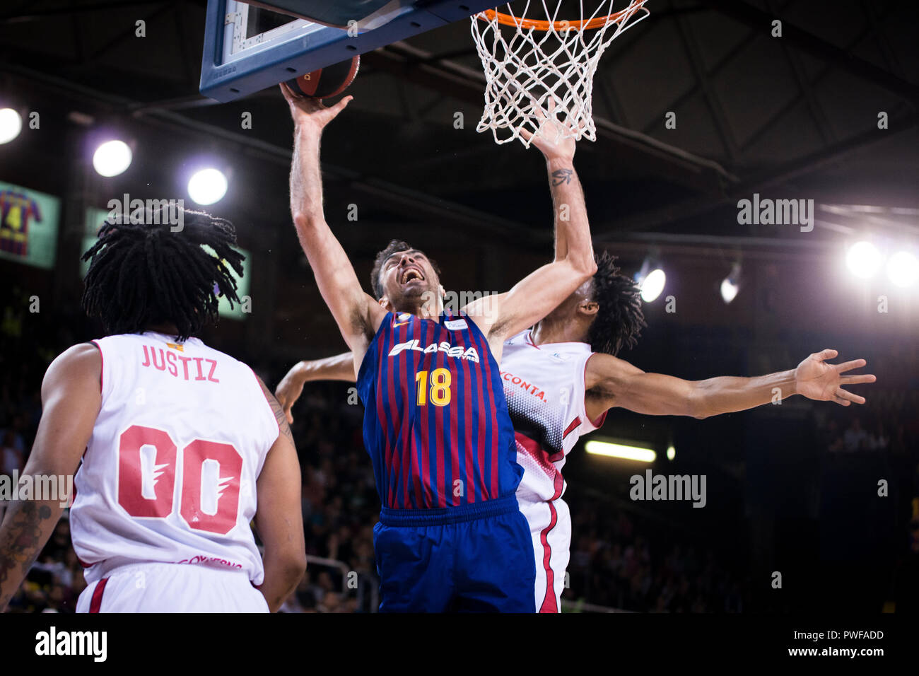 13. Oktober 2018, Palau Blaugrana, Barcelona, Spanien; Liga ENDESA Basketball; FC Barcelona Lassa versus Tecnyconta Zaragoza; Pierre Oriola des FC Barcel Stockfoto