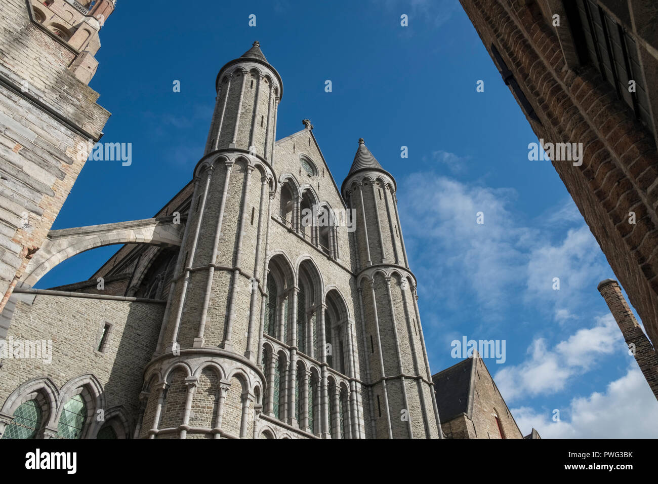 Gotischen Fassade der Kirche Unserer Lieben Frau, Brügge, Flandern, Belgien Stockfoto