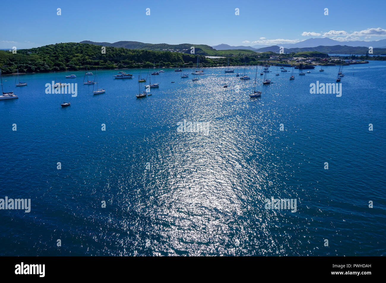 Sonne-Streifen in Gewässern der Mosel Bay in Noumea, Neukaledonien Stockfoto