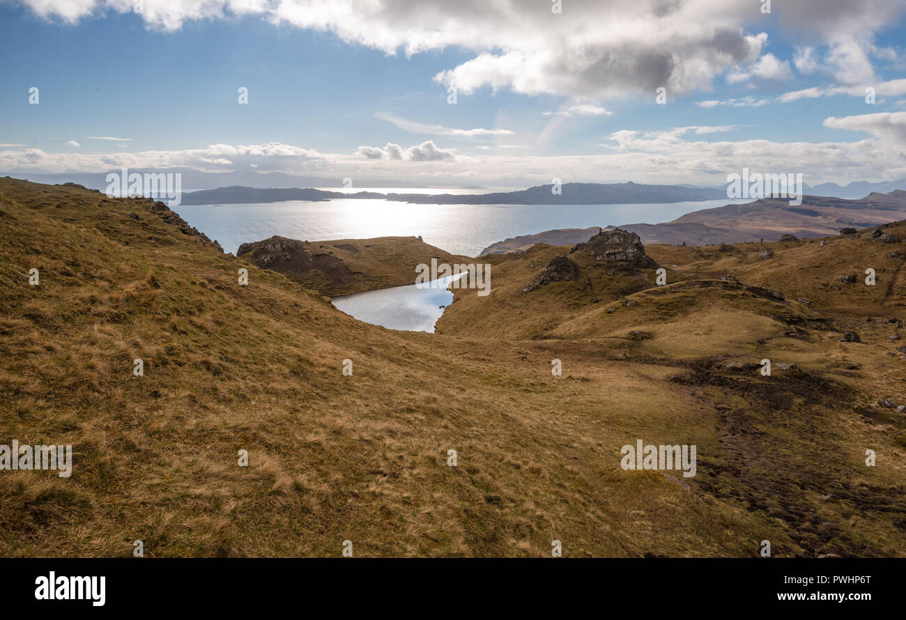 Die Landschaft rund um den alten Mann von Storr, Trotternish, Isle of Skye, Schottland, Großbritannien Stockfoto