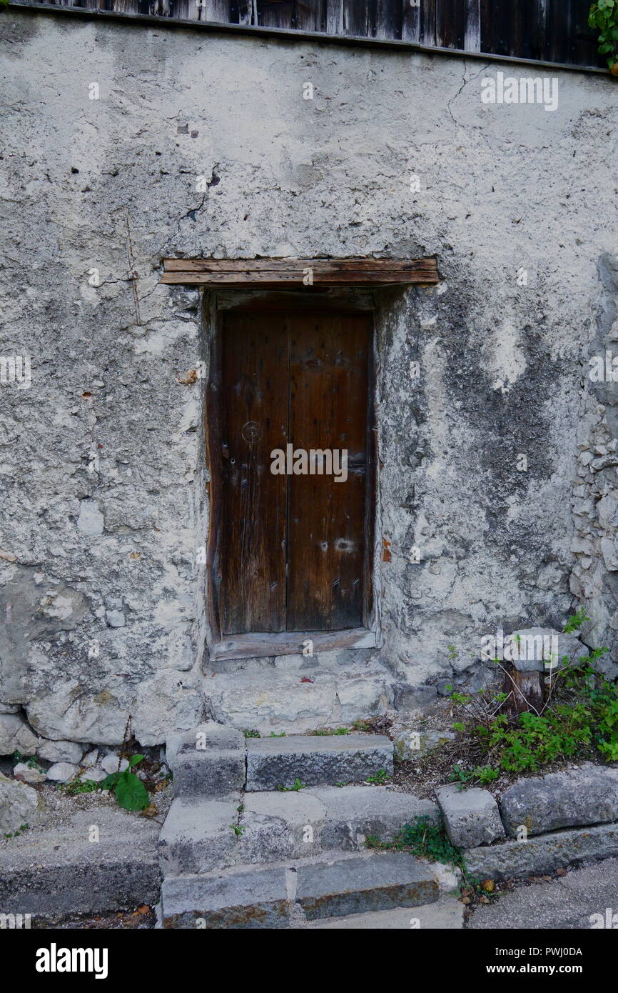 Farbenfrohe Gebäude in Hallstatt, Österreich Stockfoto