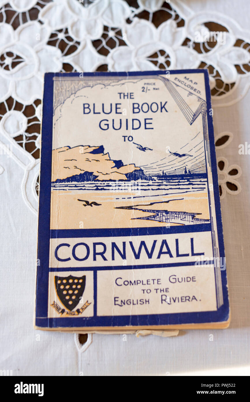 Das Blaue Buch Leitfaden für Cornwall buchen Stockfoto