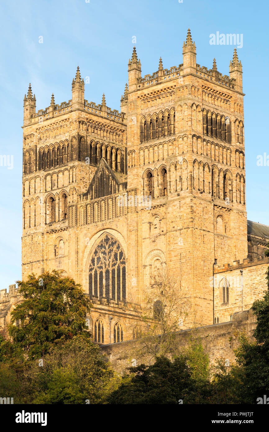 Die Türme der Kathedrale von Durham, Durham City, Co, Durham, England, Großbritannien Stockfoto