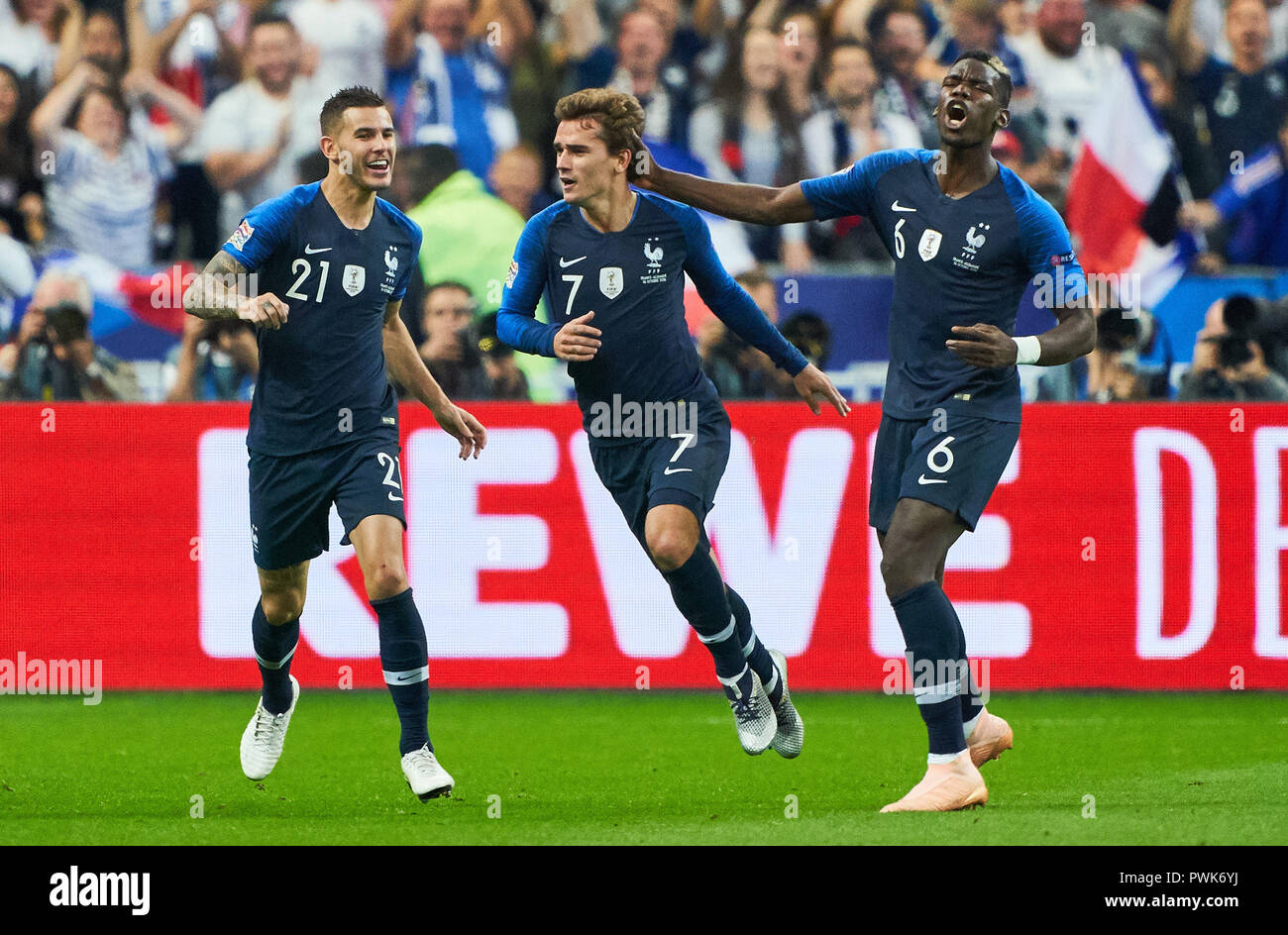 Paris, Frankreich. 16. Oktober, 2018. Antoine GRIEZMANN, FRA 7 schießen Ziel für 1-1 Manuel Neuer, DFB 1 Torhüter, Jubeln, Freude, Emotionen, feiern, lachen, Jubeln, Jubeln, reißt die Arme, ballte die Faust, Feiern, Feier, Paul POGBA, FRA 6 Lucas Hernandez, FRA 21 Frankreich - Deutschland Fußball-Nationen Liga, Saison 2018/2019, Oktober 16, 2018 Paris, Deutschland. © Peter Schatz/Alamy leben Nachrichten Stockfoto