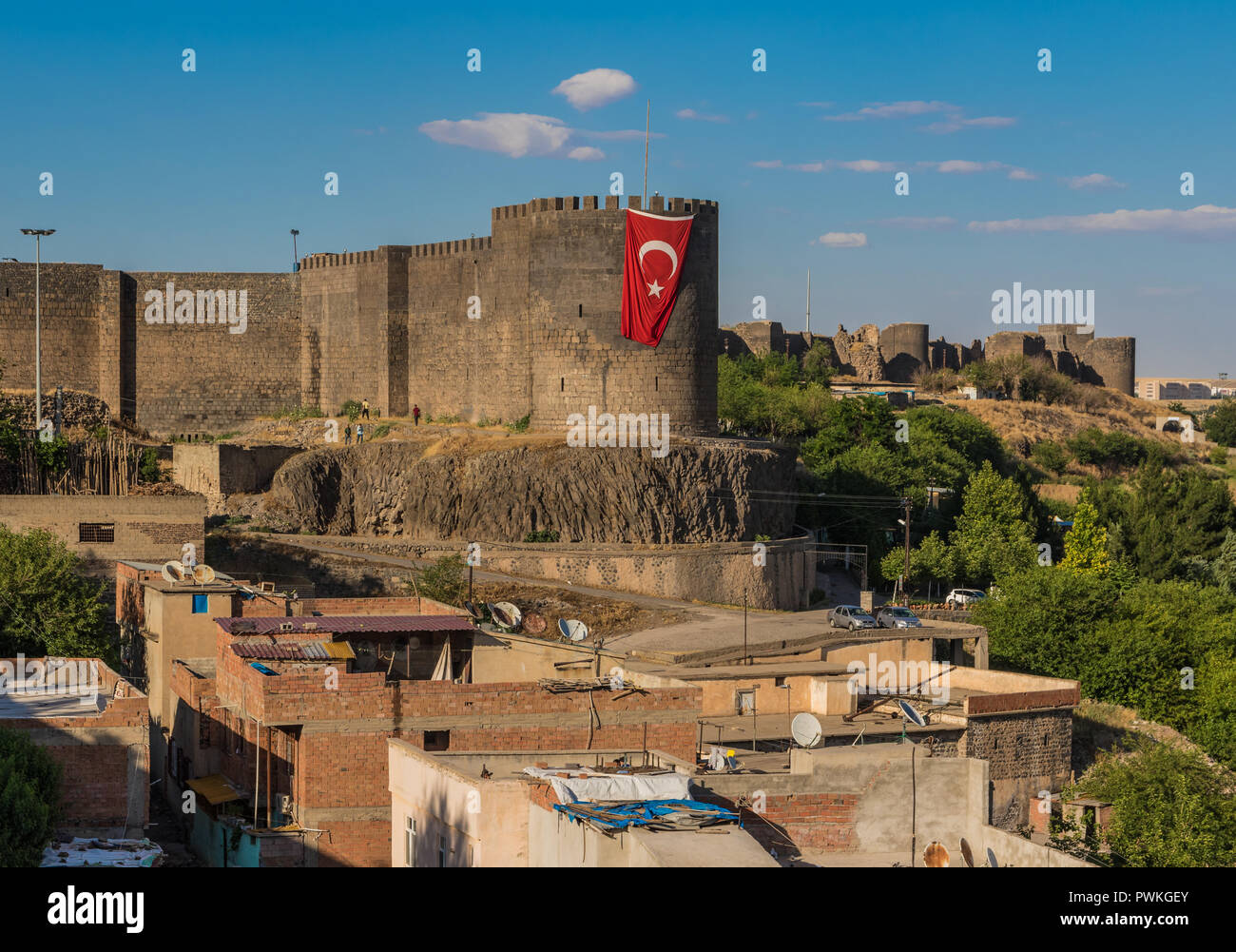 Diyarbakir, Türkei - die kurdische Hauptstadt der Türkei betrachtet, Diyarbakir ist eine wunderbare Stadt mit erstaunlichen Mauern rund um die Altstadt Stockfoto