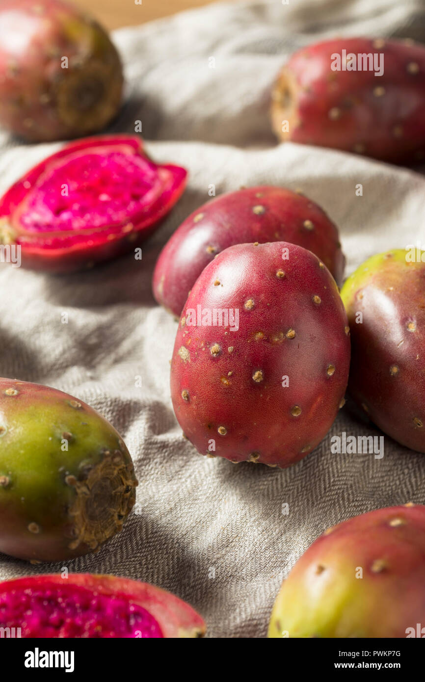 Bio Feigenkakteen bereit zu Essen Stockfoto