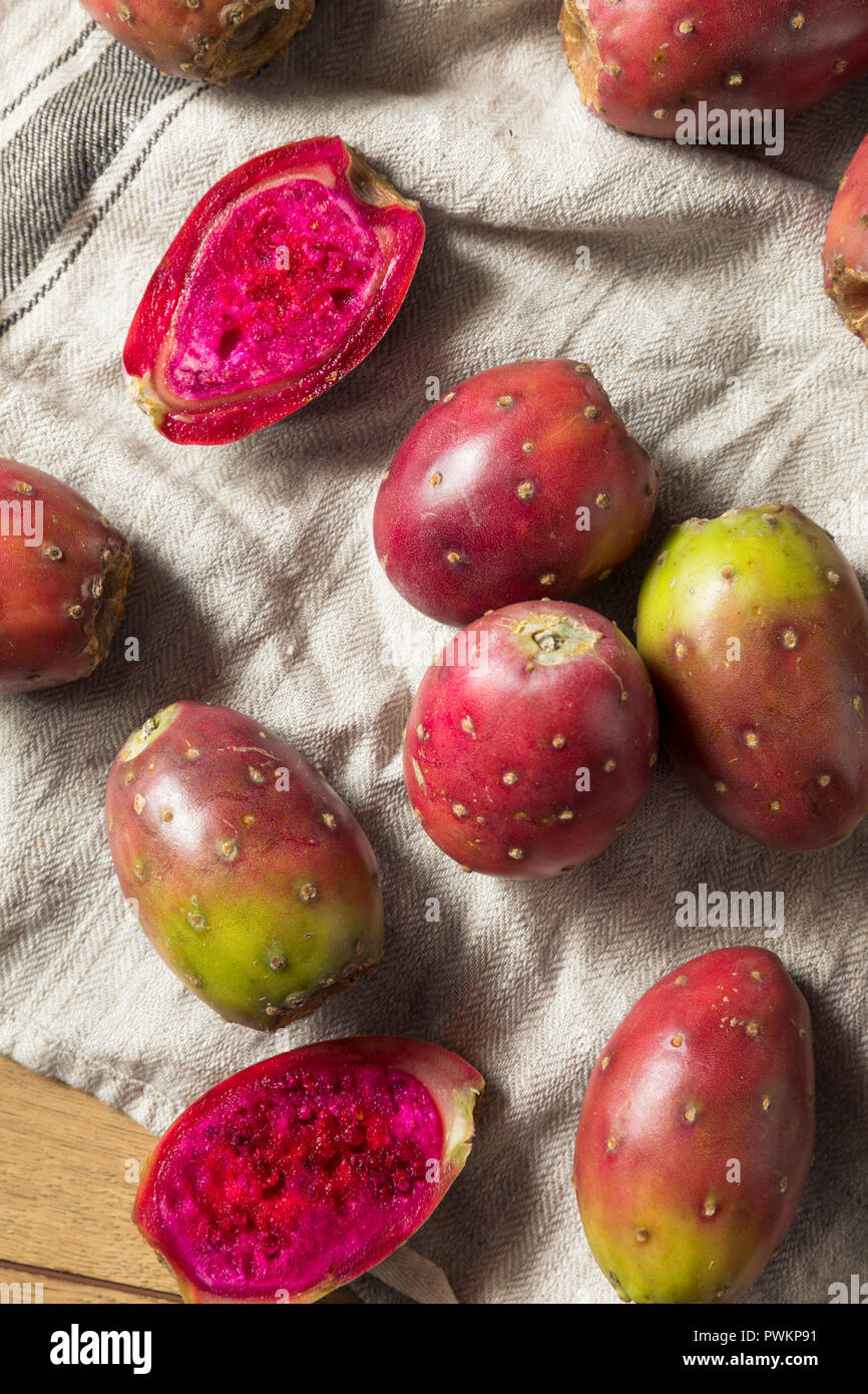 Bio Feigenkakteen bereit zu Essen Stockfoto