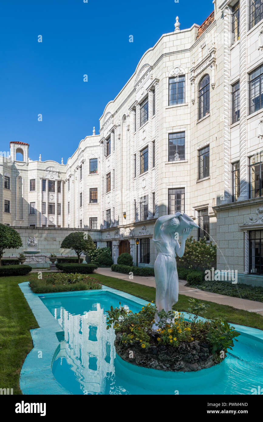 Die Außenseite des Casa Bonita Apartments Stockfoto