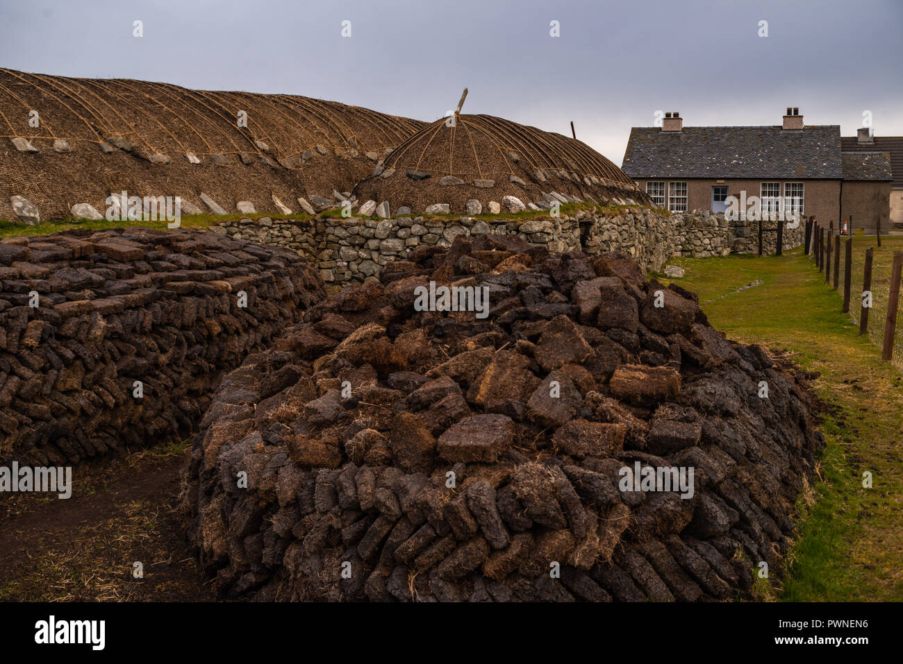 Thatch überdacht, Arnol blackhouse, Isle of Lewis, Äußere Hebriden, Schottland, UK Stockfoto