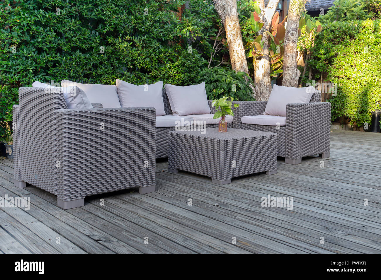 24+ elegant Bilder Holzboden Garten / Terrassendielen Verlegen Die Funf