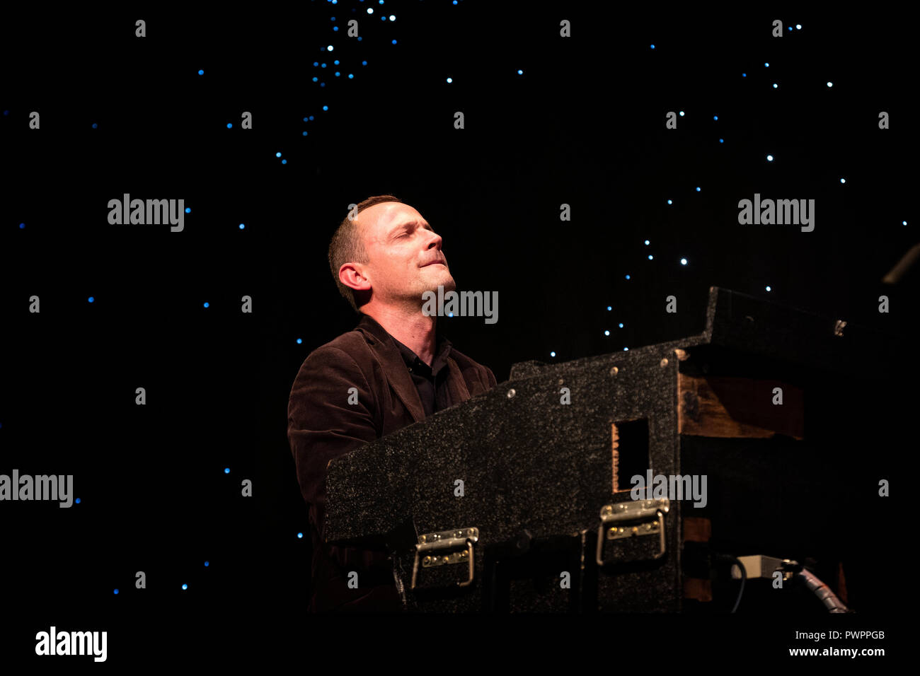 Ross Stanley Solo an der Hammond Orgel mit Nigel Preis Quartett, Scarborough Jazz Festival 2018 Stockfoto