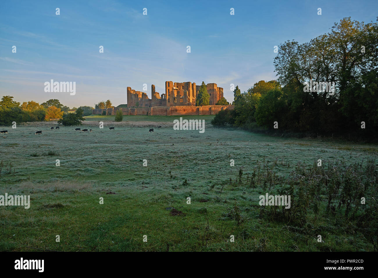 Schloss Kenilworth, Warwickshire Anfang Herbst morgen Landschaft Szene Stockfoto