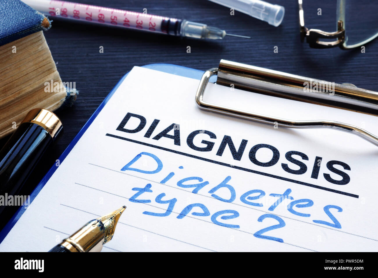 Diagnose Form mit Diagnose Diabetes Typ 2. Stockfoto