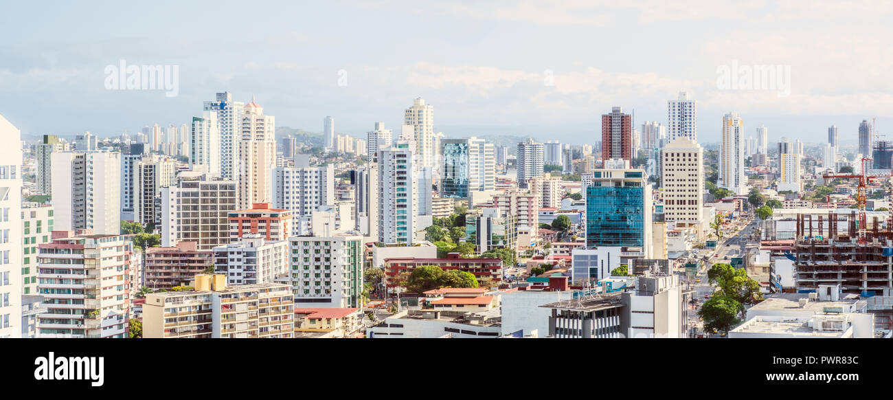 Stadtbild Antenne, die Skyline von Downtown Panama City Stockfoto