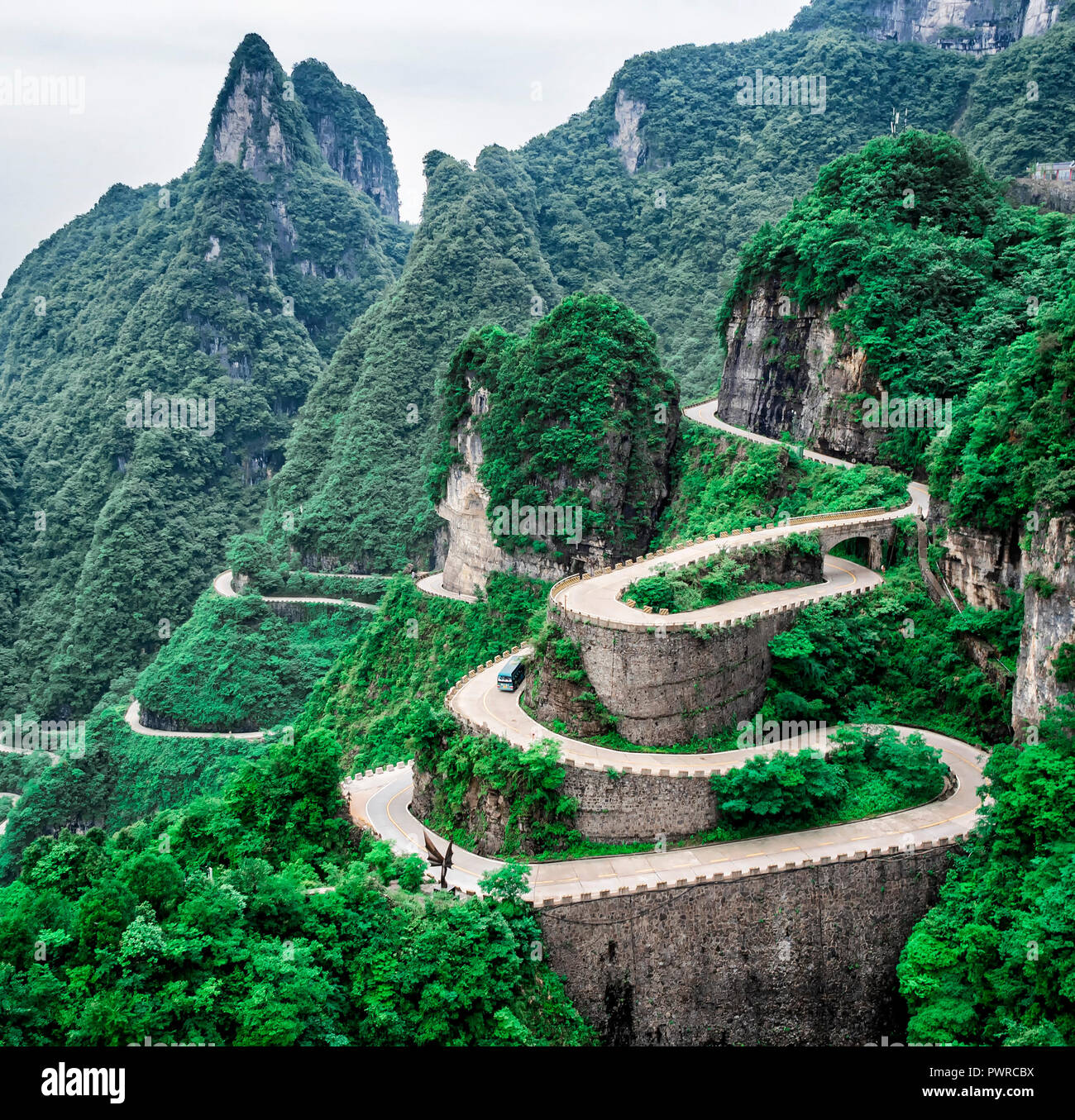 Collection 30+ Images tianmen mountain road in the hunan province of china Sharp