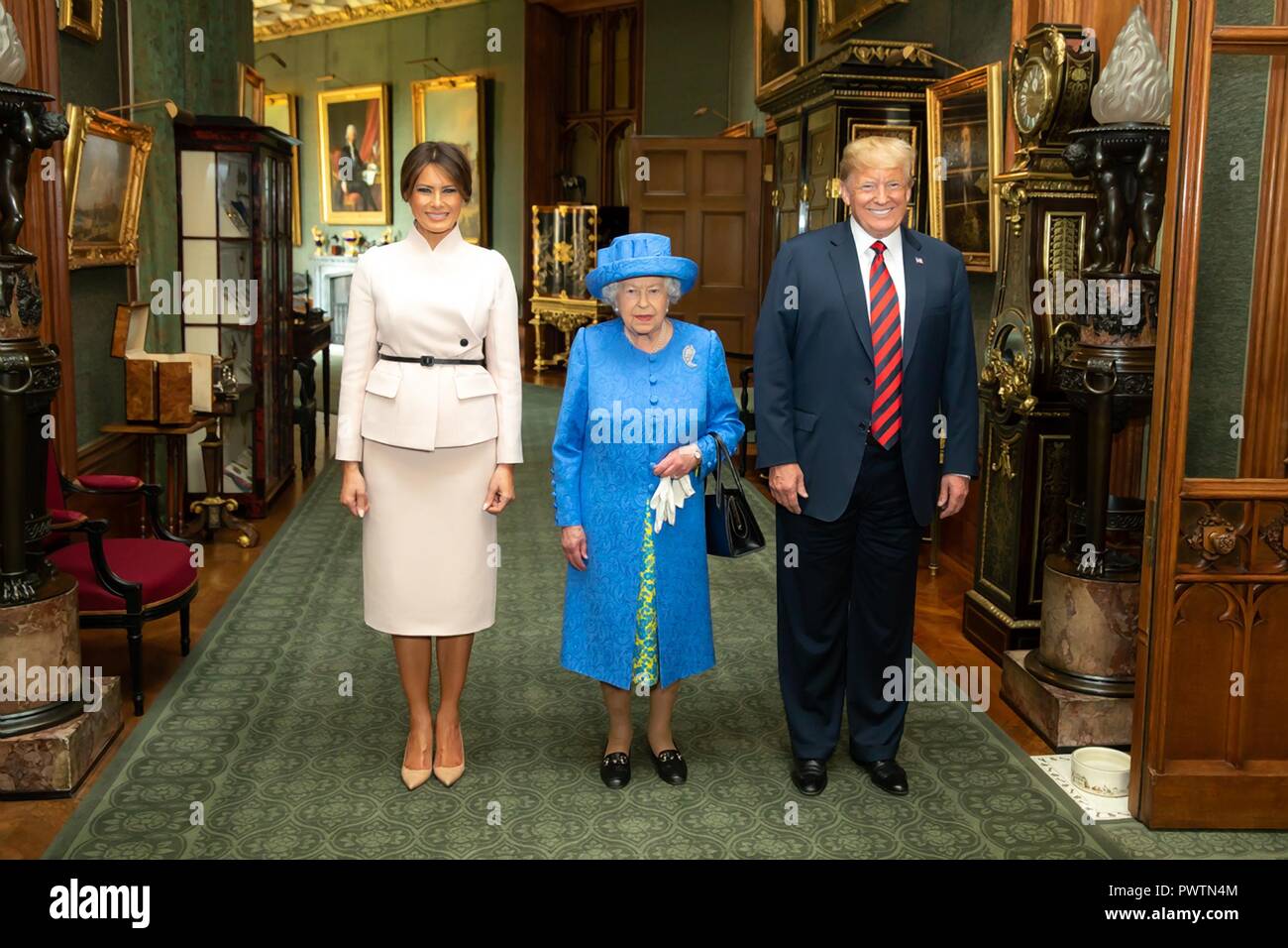 Us-First Lady Melania Trump, Ihre Majestät Königin Elizabeth II und Präsident Donald Trump im Schloss Windsor Juli 13, 2018 in Windsor, Großbritannien. Stockfoto