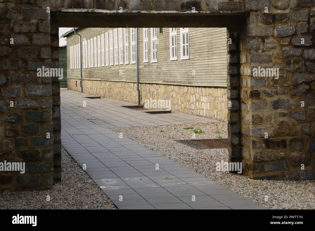 Mauthausen-We dürfen niemals erlauben, dass dies wieder Stockfoto