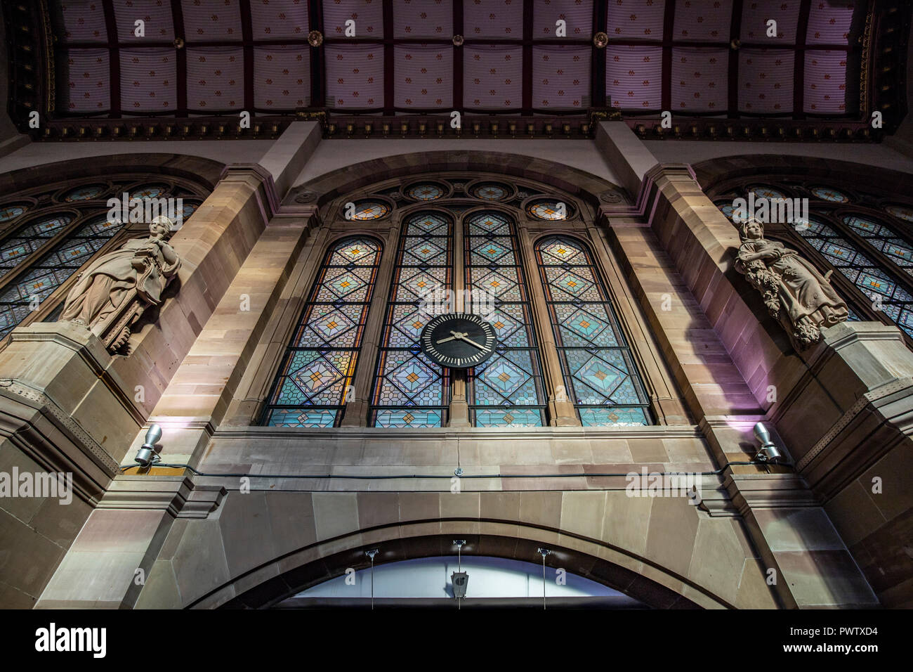 Strasbourg Gare Centrale ist der Hauptbahnhof in Straßburg, Frankreich. Straßburg Station dient als Station für den TGV von großen Französischen ci Stockfoto