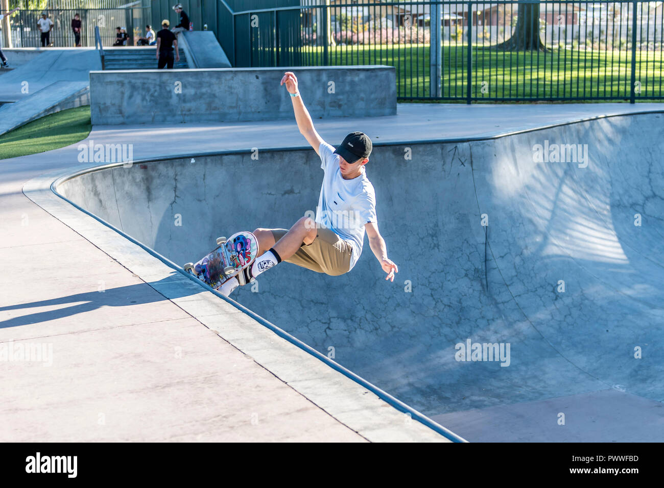 Skateboarding in Tewinkle Park, Costa Mesa, Kalifornien Stockfoto