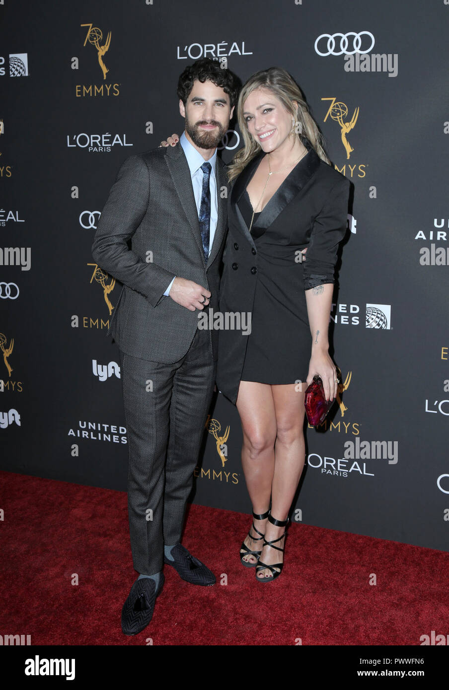 Fernsehen Akademie ehrt Emmy nominiert Interpreten mit: Darren Criss, Mia Swier Wo: Beverly Hills, Kalifornien, USA, wenn: 17 Sep 2018 Credit: FayesVision/WENN.com Stockfoto Fernsehen Akademie ehrt Emmy nominiert Interpreten mit: Darren Criss, Mia Swier Wo: Beverly Hills, Kalifornien, USA, wenn: 17 Sep 2018 Credit: FayesVision/WENN.com Stockfoto