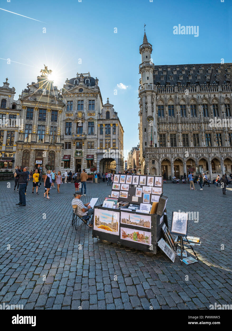 Bruxelles, Künstler verkaufen malt auf Grand Place Stockfoto