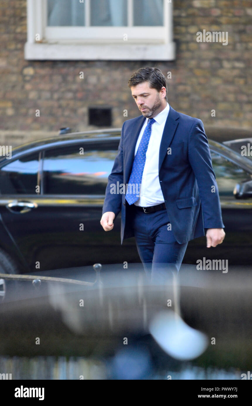 Stephen Crabb MP, Ankunft gegen Ende einer langen kabinettssitzung zu discus Brexit, Downing Street 16. Oktober 2018 Stockfoto