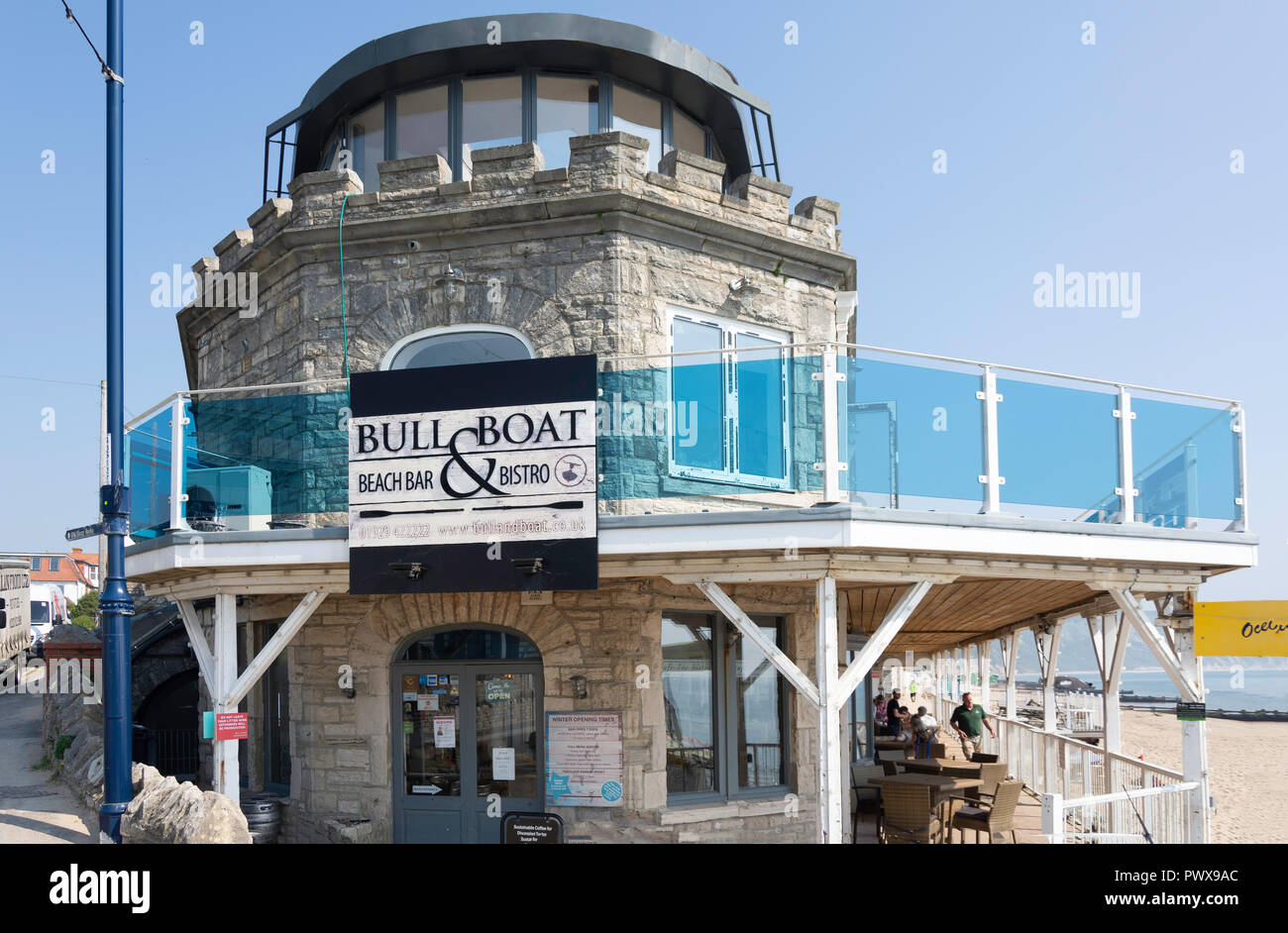 Stier & Boot Beach Bar, Swanage, Isle of Purbeck, Dorset, England, Vereinigtes Königreich Stockfoto
