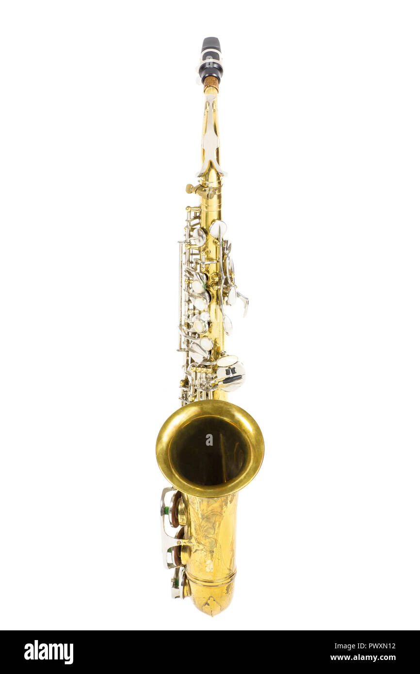 Vorderansicht eines Gold und Silber messing Saxophon in weißer Hintergrund Stockfoto