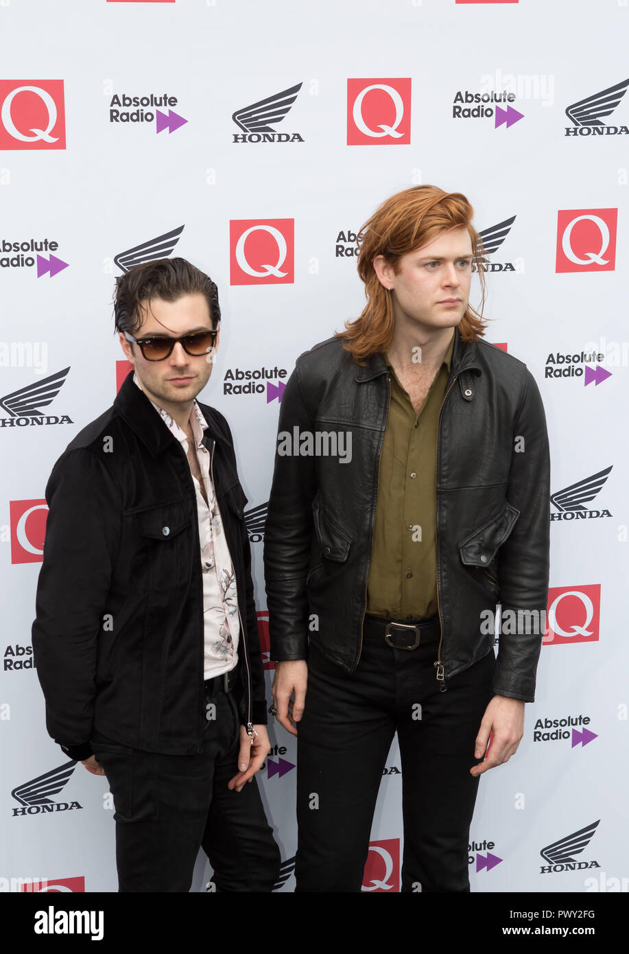 London, Großbritannien. 17. Okt 2018. Das runde Haus Chalk Farm Die Amazonen am Q-Awards 2018 in Verbindung mit Absolute Radio Menschen in Bild Anfahrt: Die Amazonen Chris Alderton und Matt Thomson Credit: Dean Fardell/Alamy leben Nachrichten Stockfoto