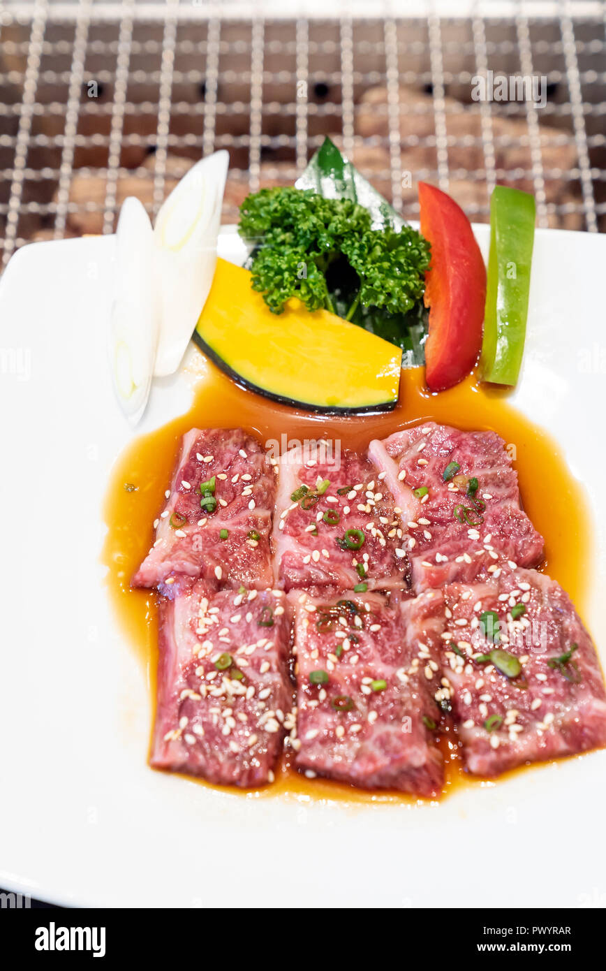 Raw premium Wagyu Beef Fleisch für japanische Yakiniku Stockfoto