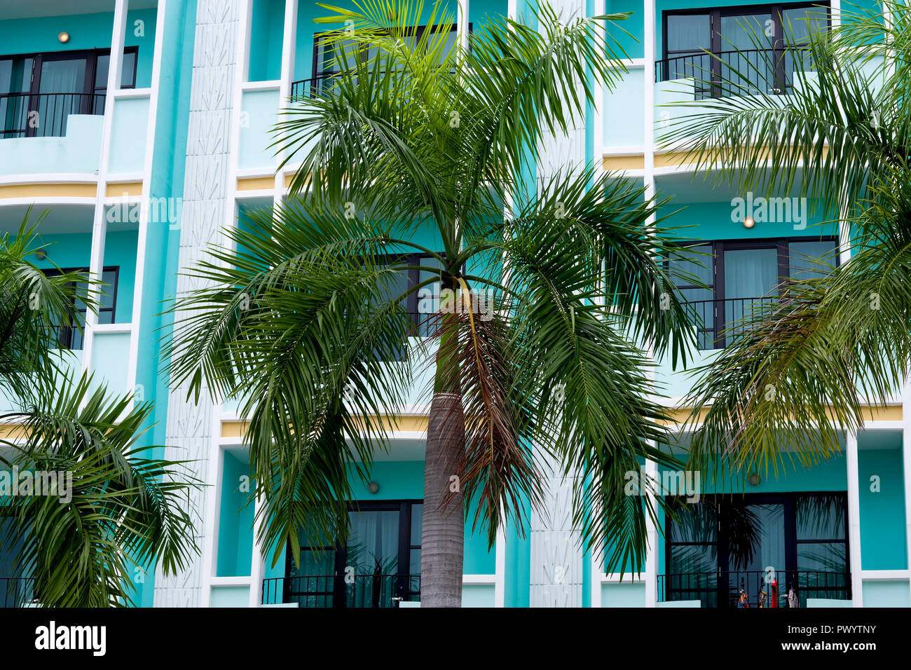 Ein modernes Gebäude Fassade in Pattaya City, Thailand Stockfoto