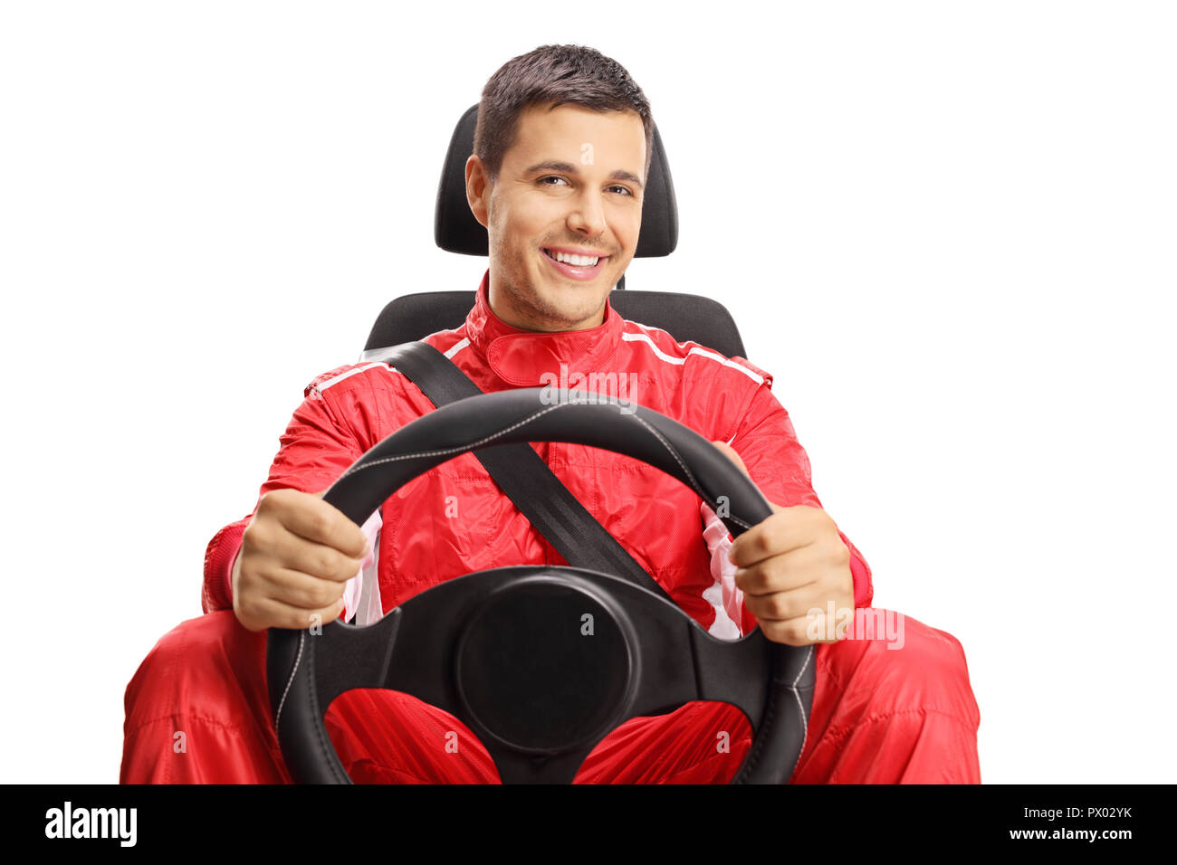 Lächelnd Car Racer Holding ein Lenkrad auf weißem Hintergrund Stockfoto