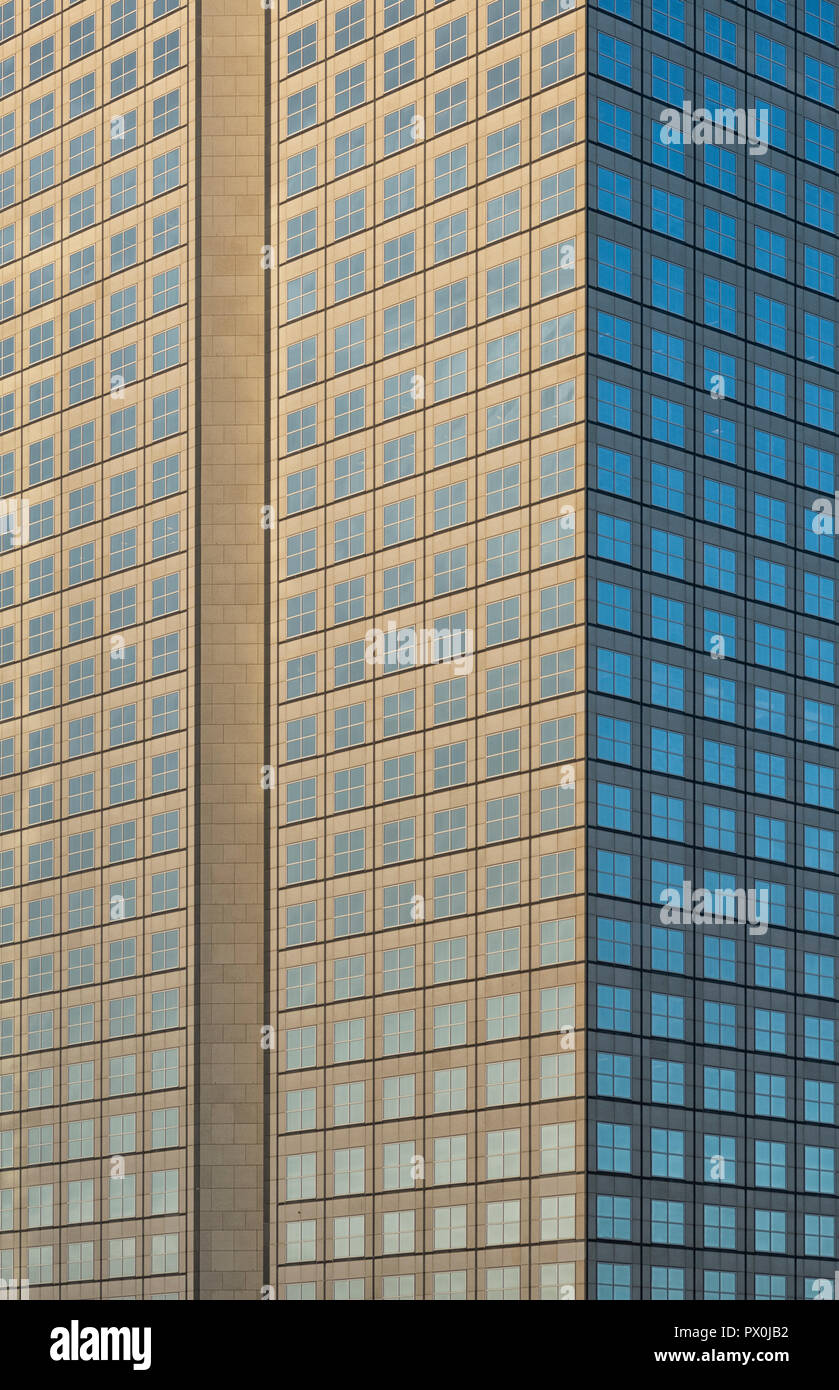 Detail der Südosten Finanzplatz Fassade, Miami, Florida, USA. 1984 Gebäude abgeschlossen. Stockfoto