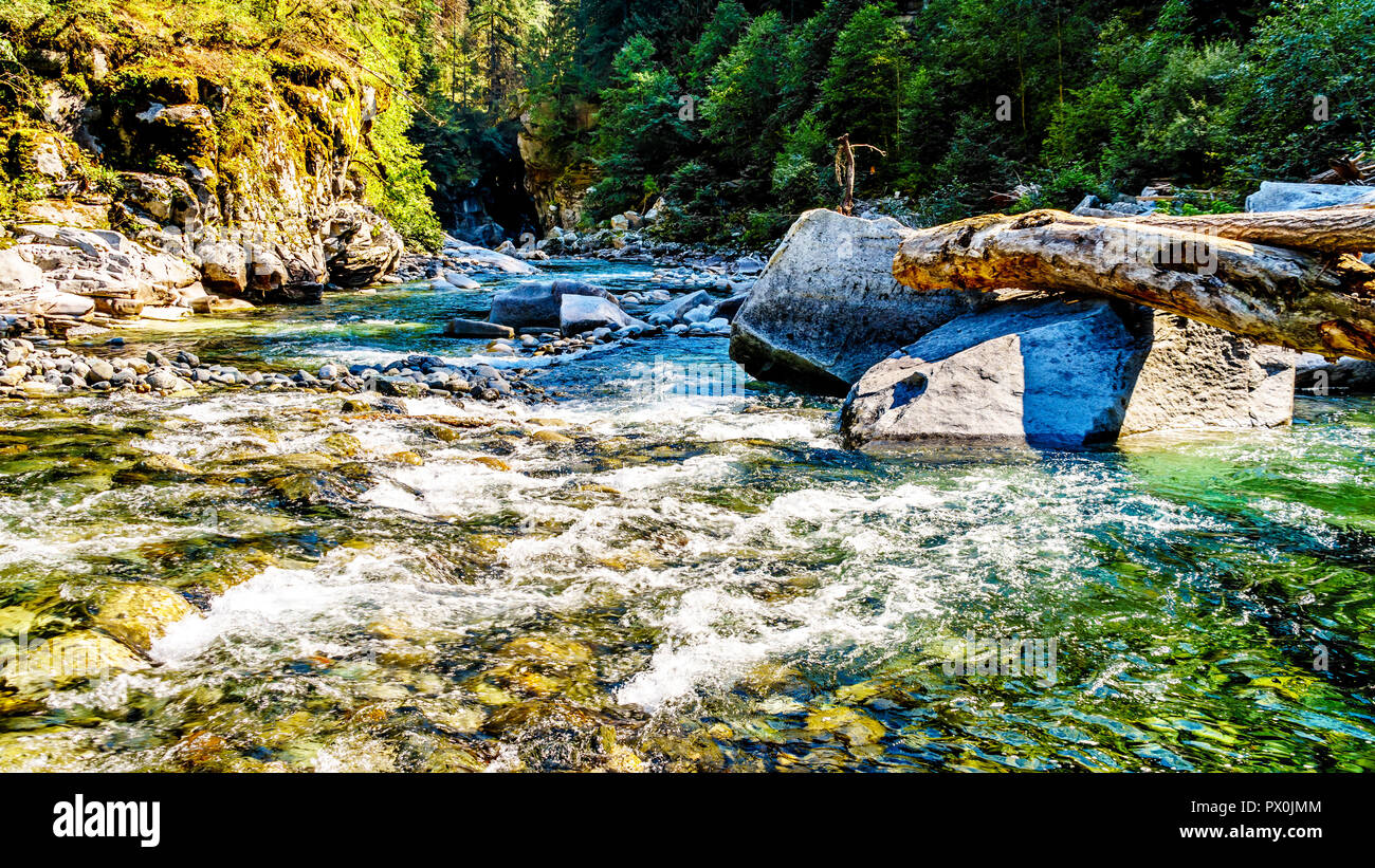 Die Coquihalla River An Der Coquihalla Canyon Provincial Park Und Die Othello Tunnels Der Alten Kettle Valley Railway Von Bc In Der Stadt Hoffen Kanada Stockfotografie Alamy