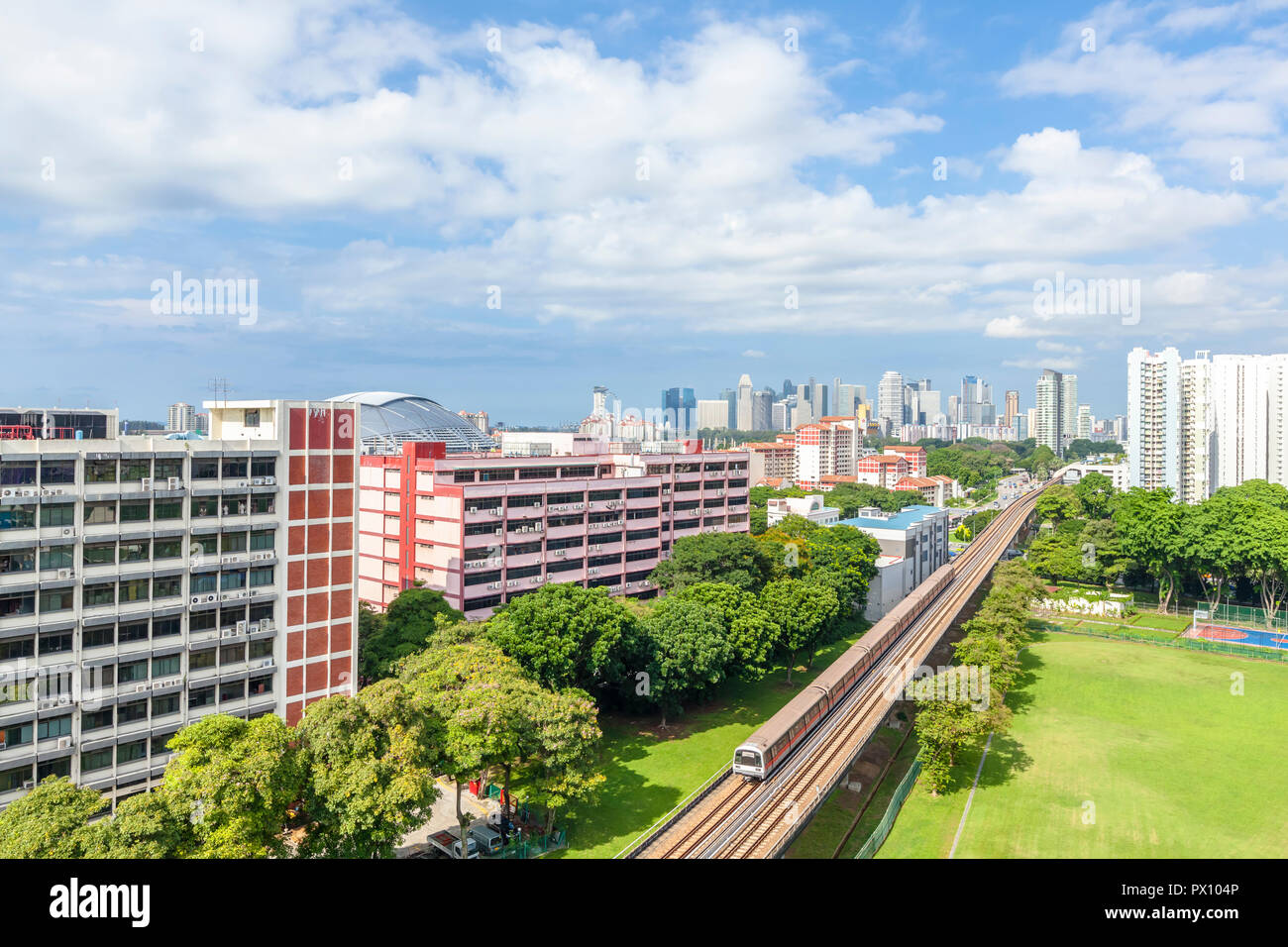 Stadtbild von Geylang, Kallang mit Blick auf die Innenstadt von Singapur Stockfoto