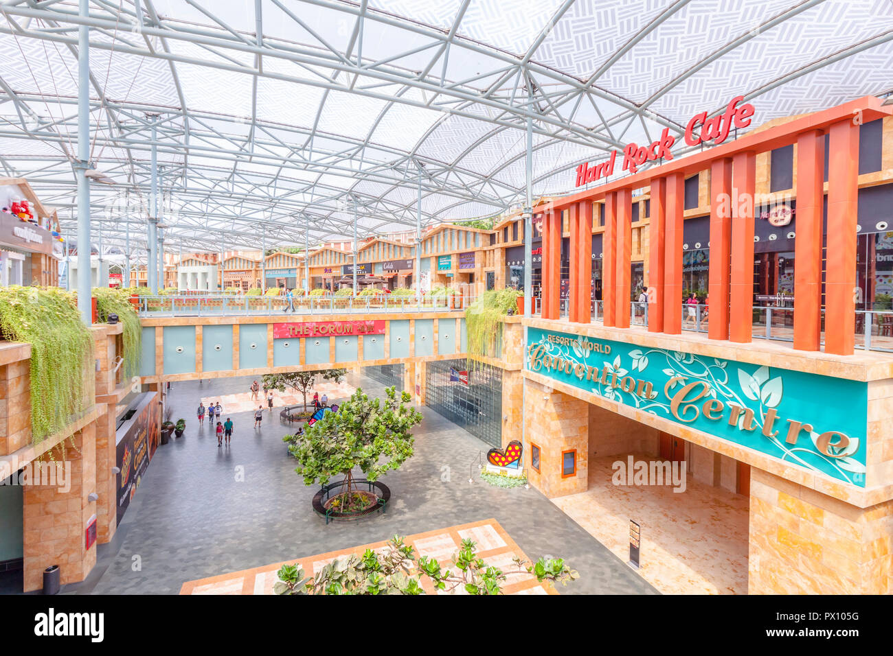 Das Forum & Hard Rock Cafe Resort World Sentosa, Singapur Stockfoto