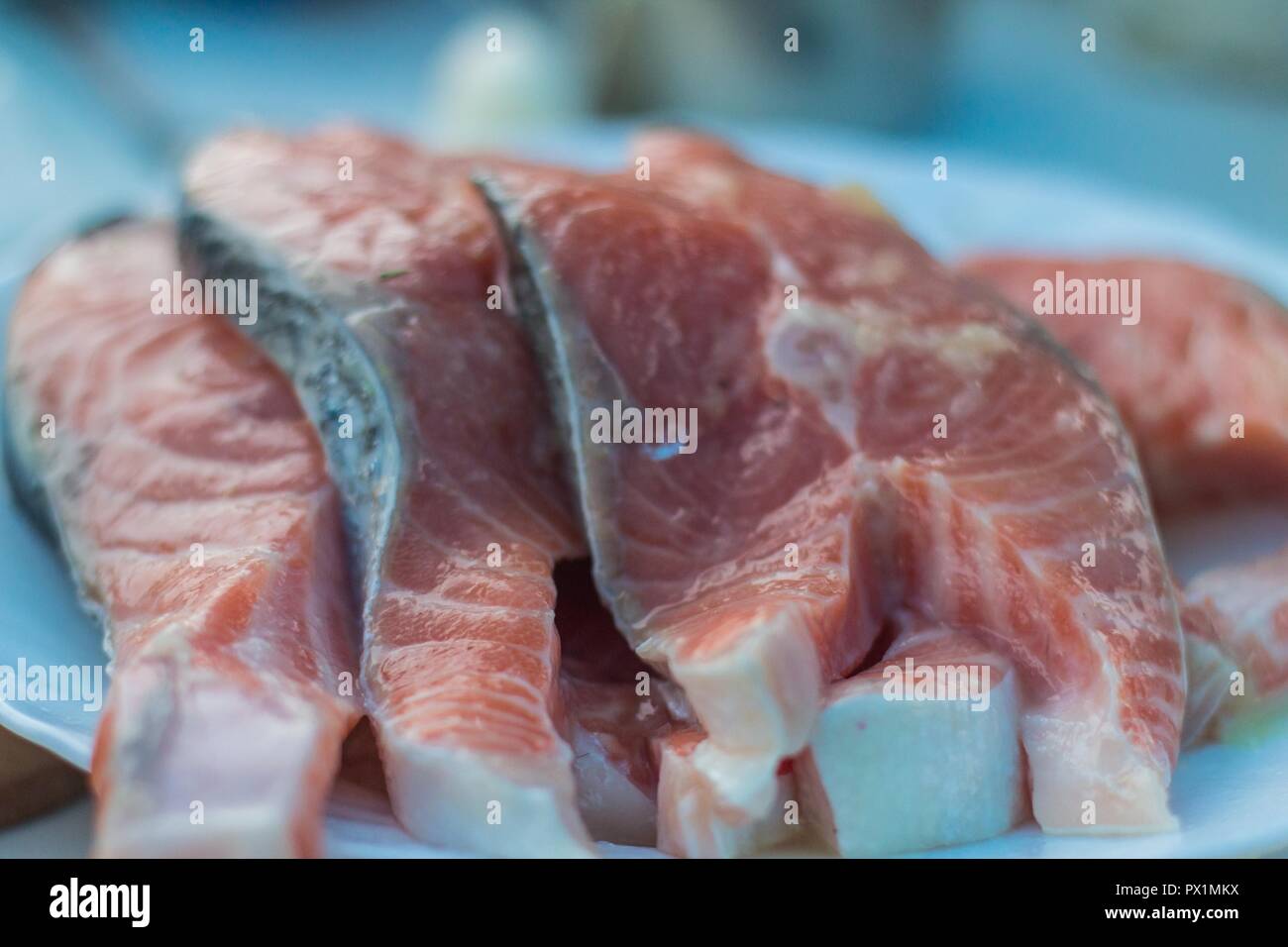 Thunfisch Steak auf dem Teller, Grill BBQ Fisch Stockfoto