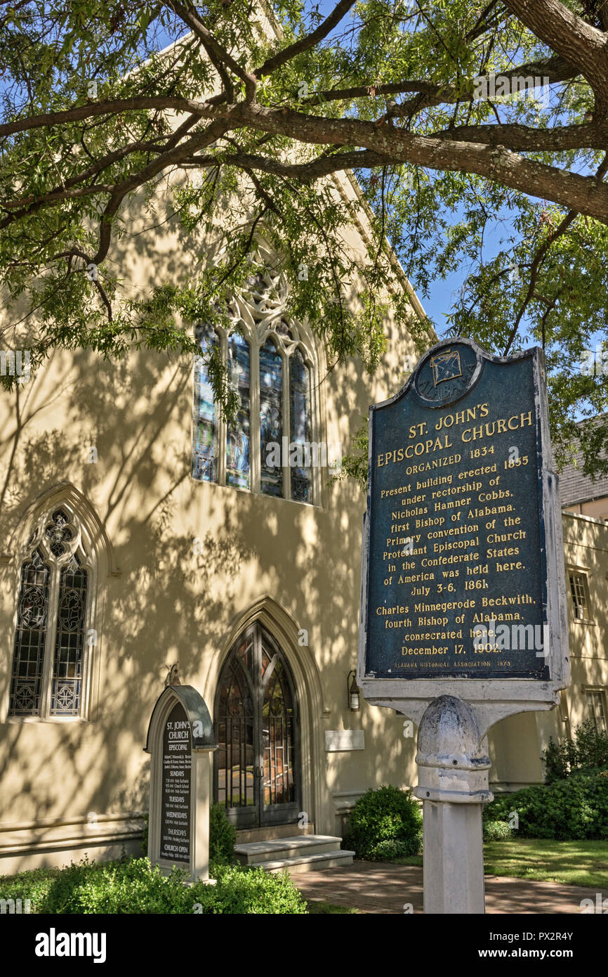 Historische St John's Episcopal Church vorne außen Eingang in Montgomery Alabama, USA. Stockfoto