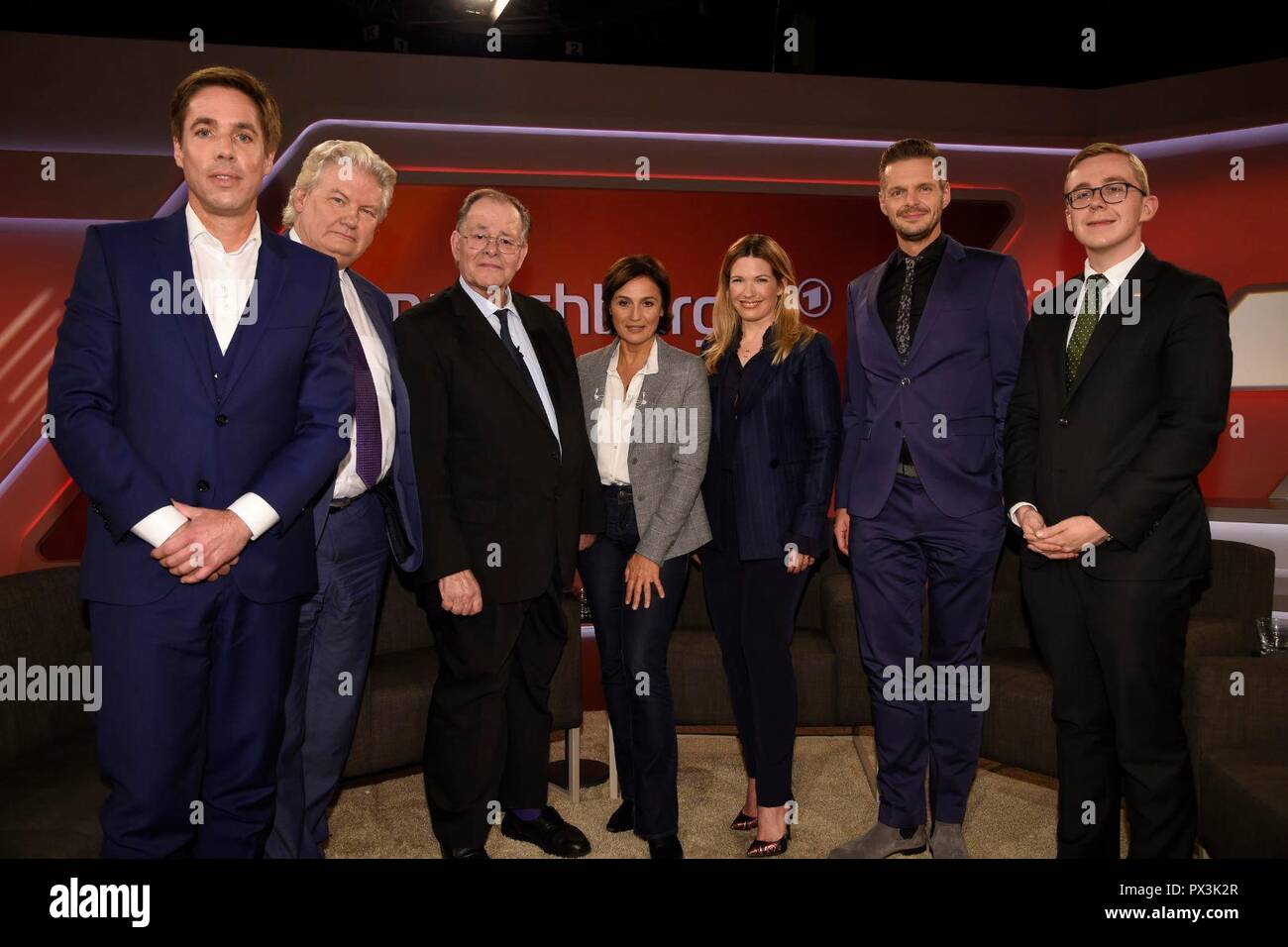 Von links: Markus Feldenkirchen, Autor, Der Spiegel, Journalist, Sigmund Gottlieb, der ehemalige ARD-Moderator, Rudolf Dressler Dressler, der SPD-Politiker, Moderatorin Sandra Maischberger, Jessica LIBBERTZ, b. KASTROP, Moderator, Sportreporter, Florian Schroeder, Schroder, Kabarettist, Philipp AMTHOR, CDU (Mitglied des Parlaments) in der Sendung MAISCHBERGER, ARD, Thema der Show: watschn Für die Volkspartei: Wer braucht Union und SPD? | Verwendung weltweit Stockfoto