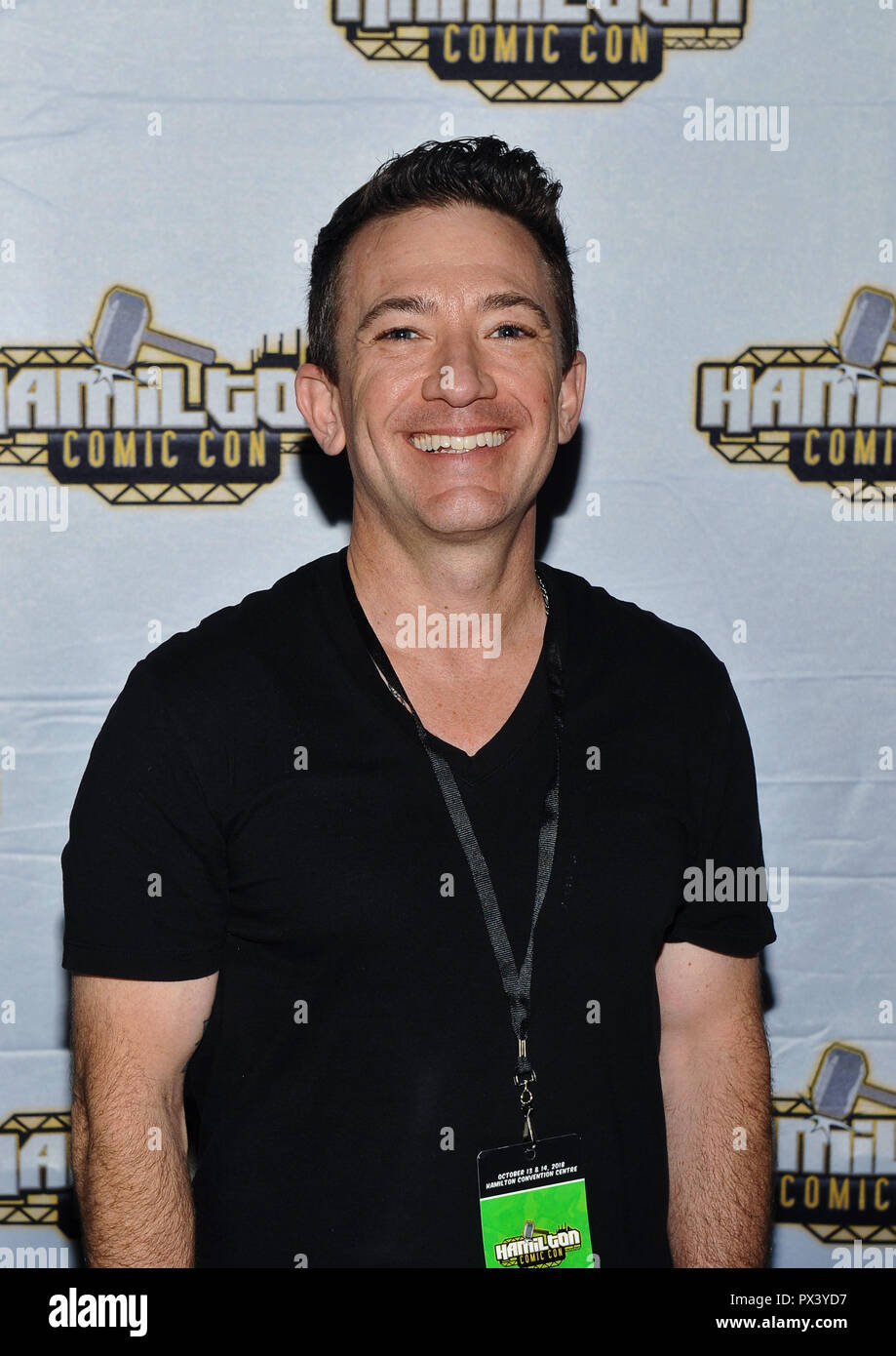 Indianapolis, IN, USA. 14 Okt, 2018. 14. Oktober 2018 - Hamilton, Ontario, Kanada. Schauspieler David Faustino (am besten bekannt für seine Rolle als Bud Bundy auf bin verheiratet. mit Kindern") an der Hamilton Comic Con am Hamilton Convention Center von Carmen's. Photo Credit: Brent Perniac/AdMedia Credit: Brent Perniac/AdMedia/ZUMA Draht/Alamy leben Nachrichten Stockfoto